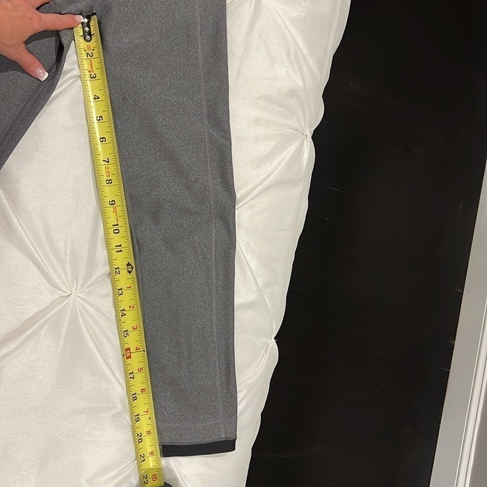 UNDER ARMOUR WORKOUT PANTS SIZE XS - Picture 11 of 11